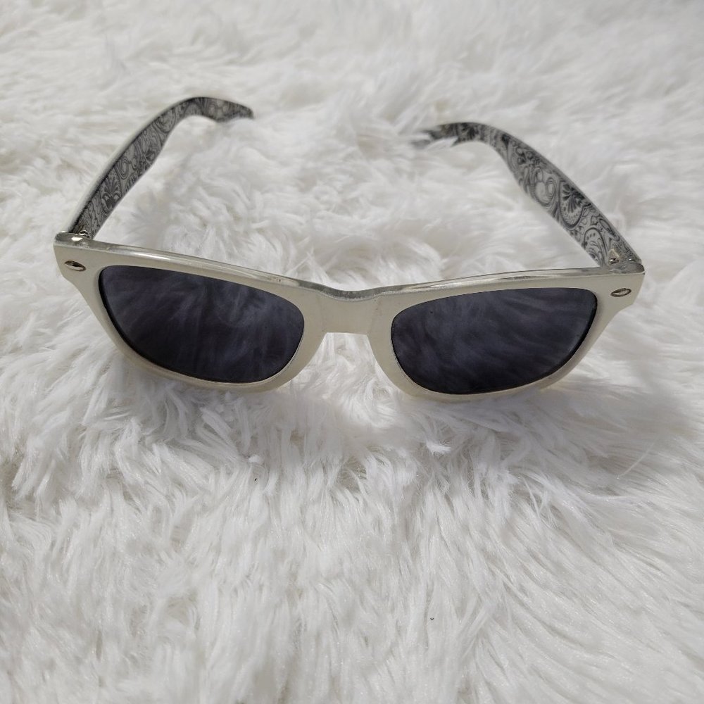 White/Paisley Frame Sunglasses